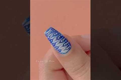 Easy Nail Art Design 💅🏻 #shorts #nailart #naildesign