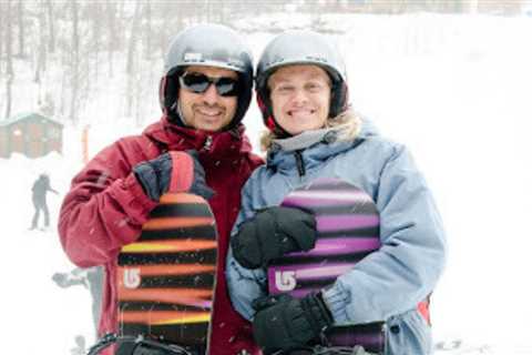 Stowe Ski Resort Vermont offers Snowboarding and Skiing Classes
