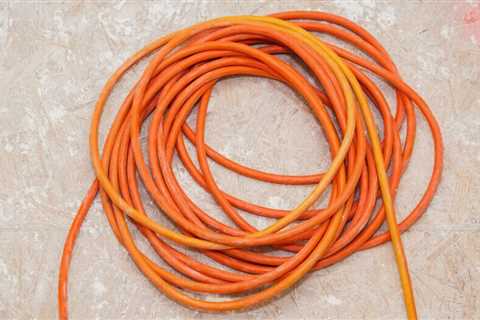 How to Choose the Right Extension Cord for Your Job