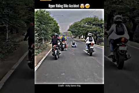 Hyper riding 😳 pe hua accident 😩 crazy riding #shortsvideo #short