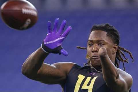 Craziest One-Hand Moments in Sports History