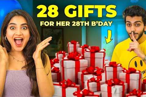 28 Gifts for her 28th Birthday! | Surprising My Girlfriend