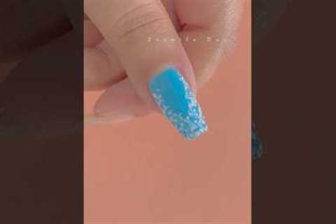 Easy Nail Art Design for beginners 💅🏻 #shorts #nailart #naildesign