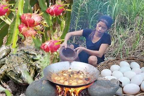 Pick dragon fruit Catch frog and egg for food - Egg spicy cooking with frog Eating in jungle