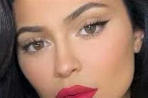 The Top Ten Celebrity Products You Should Never Buy