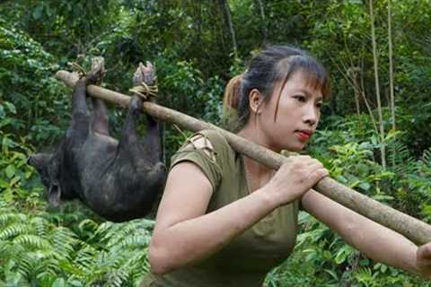detect, track, set emergency traps, catch wild boar, survival alone
