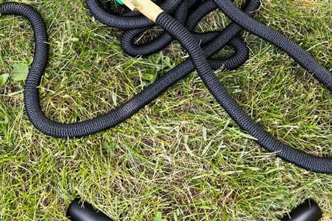 Tired of lugging around a heavy hose? The Flexi Hose makes a smooth move
