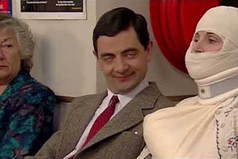 Mr Bean's Black Friday Accident! | Mr Bean Funny Clips | Mr Bean Official