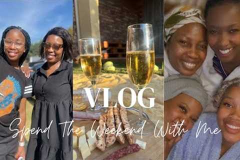 Weekend Vlog | Unboxing Birthday Gifts | Picnic Date With Someone | Girls Slumber Party