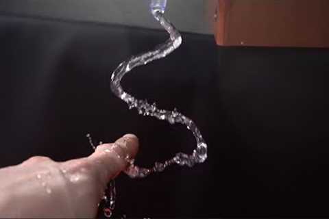16 amazing Water Tricks &amp; Experiments