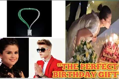 JUSTIN BIEBER SURPRISED SELENA GOMEZ ON HER 31ST BIRTHDAY WITH AN EXPENSIVE NECKLACE GIFT