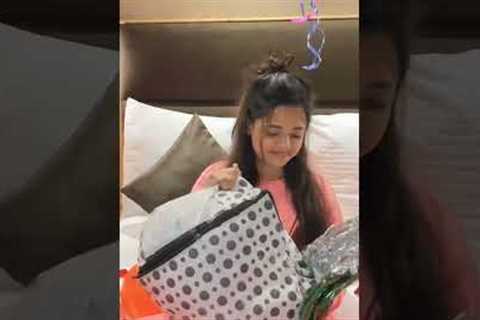 Birthday gift opening 🤯😂part 1 | Mujhe mosquito 🦟 net mila??😭😱 #shorts #ashortaday #birthday