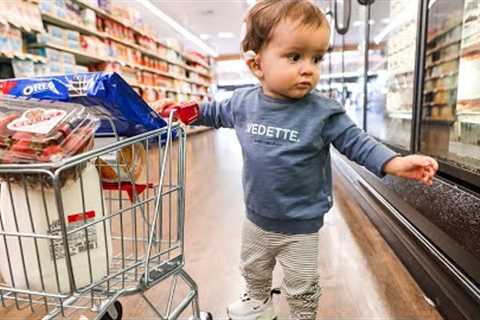 NEO GOES GROCERY SHOPPING BY HIMSELF **THE CUTEST THING EVER**