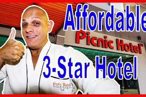 Picnic Hotel REVIEW - Cheap hotel near Central Shopping Area &amp; Duty Free Mall