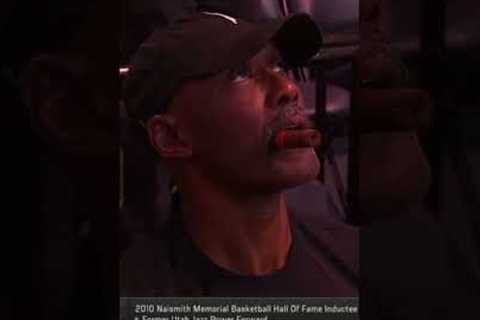 Karl Malone boo’d at UFC fight in Utah 😂 #video #nba #viral #trending #viralvideo #shortsvideo