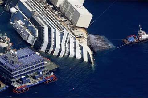 Top 10 Biggest Cruise Ships Crash &amp; Terrible Waves In Storm - Awesome Ship Launch Fail..