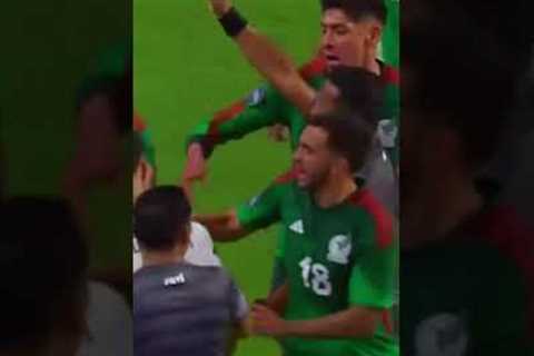 Fight Mexico 🇲🇽 vs USA 🇺🇸 #sports #crazy #americanfootball #footballcrazy #sportsball #trending