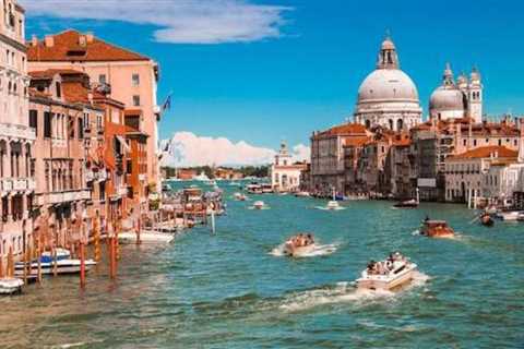 Select the best destinations for you and your family when planning a vacation in Italy