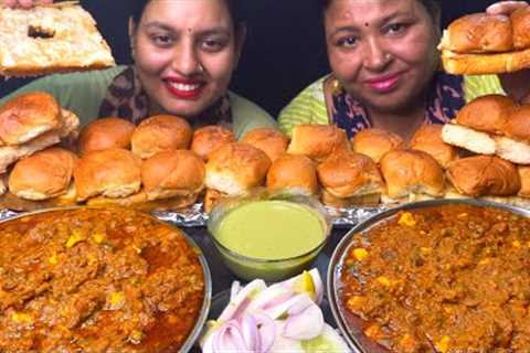 Eating Lots Of Pav Bhaji With Ghevar 😋😋ll Saas &amp; Bahu ll Foodie Gd ll
