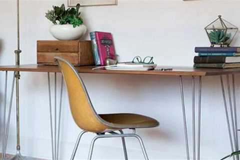 Five Easy Furniture Pieces that You Can Make With Hairpin Legs
