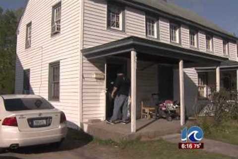 Local sheriff says bounty hunters act against law