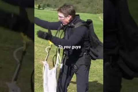 😳 *RARE* footage of Tom Cruise jumping off a cliff #shorts #tomcruise #stuntdouble #stuntman