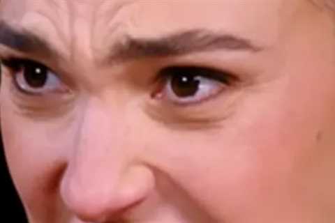 Gal Gadot Spits Before Going 'Non-Verbal' After Eating Spicy Wings on Hot Ones