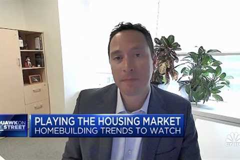Housing market moves will be decided by what causes mortgage rate declines, says Zelman's Ratner