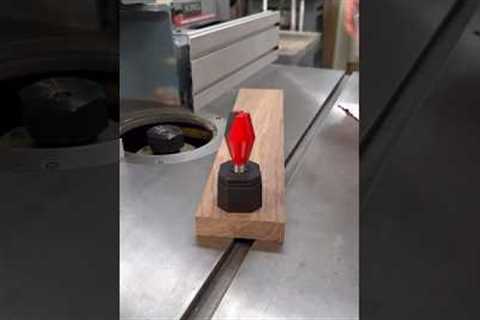 Making a butterfly spline #freudtoolsambassador #woodworking #maker #tools #router #wood #woodwork