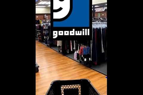 What the WEALTHY Donate to Thrift Stores