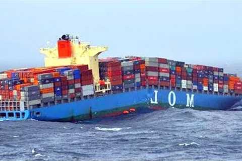15 Biggest Ship Collisions and Mistakes