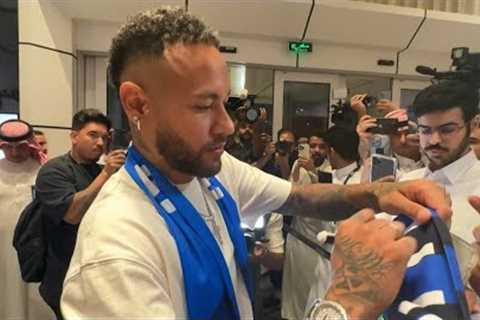 Neymar greets fans, signs autographs upon arrival in Riyadh | AFP