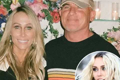 Miley Cyrus Reportedly Maid of Honor as Tish Cyrus Weds Dominic Purcell