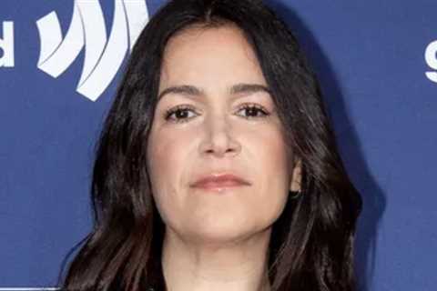Abbi Jacobson Slams A League of Their Own Cancellation