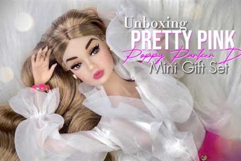 Unboxing Pretty Pink Poppy Parker Dressed Doll Mini Gift Set