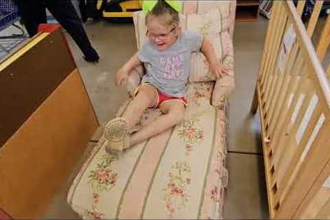 Checking out a new Goodwill while traveling - was it any good???