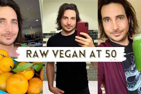 How A RAW FOOD DIET Completely Changed His Life (&amp; can change yours too)