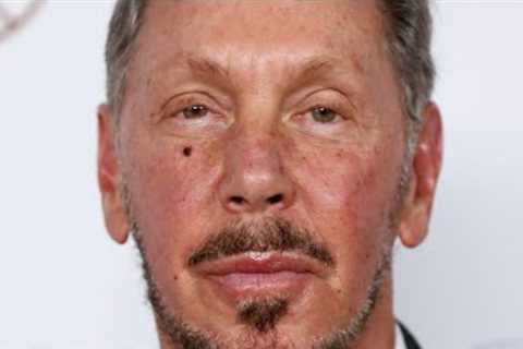 Here are the top 12 richest people in the world right now