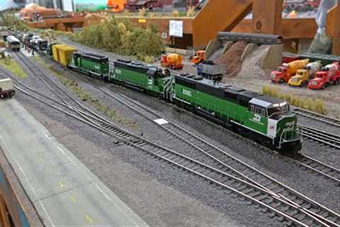 K10's Model Trains: HO Scale Trains In Action (8/19/23)