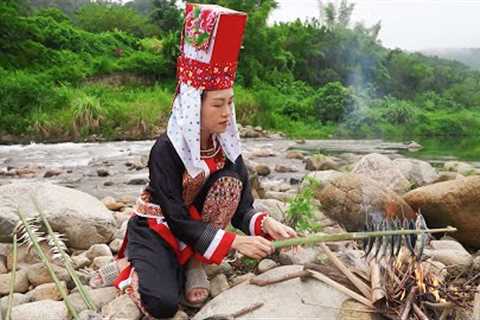 Harvest FISH | Ethnic Girl Catch Fish | Primitive Fish Trap | Cooking, Rice Balls, Sauteed Beans