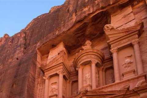 The Guide to Travelling from Israel to Petra