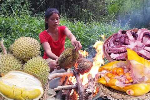 Survival in the rainforest, Durian grilled Eating Delicious, +3 Videos survival in jungle