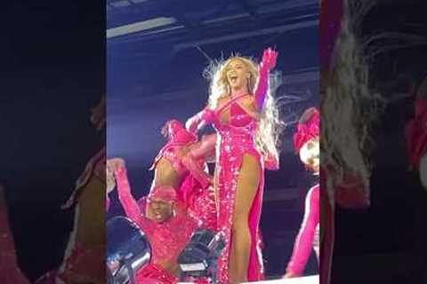 Beyoncé Shows Love To Kevin Aviance At Renaissance Tour Philly! Shot By Dj Fade #Beyonce