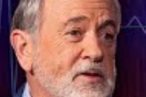 DO NOT COMPLY WITH THEIR GAME! Using Democrats’ Tactics AGAINST THEM | Huckabee