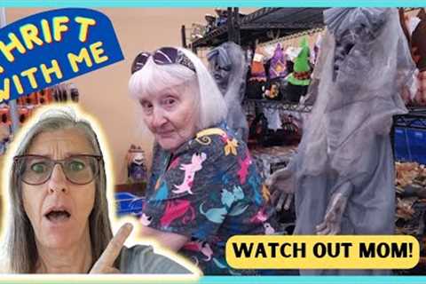 Saved My Mom From an Attack at Goodwill | Thrift With Me | Las Vegas Thrifting