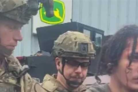 Escaped Killer Caught by K-9 After 14 Day Manhunt