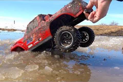 Son Maurice Goes ROOF DEEP! Moe &amp; Dad Gone Muddin'! Traxxas TRX4  Axial SMT10 | RC ADVENTURES