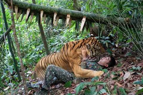 FULL VIDEO: 100 days elephant monster. attack, survive alone, skills, tiger traps, survival instinct