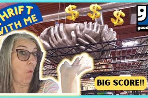 It's Worth How Much?! BIG SCORE at Goodwill | Thrifting in Las Vegas | Thrift With Me