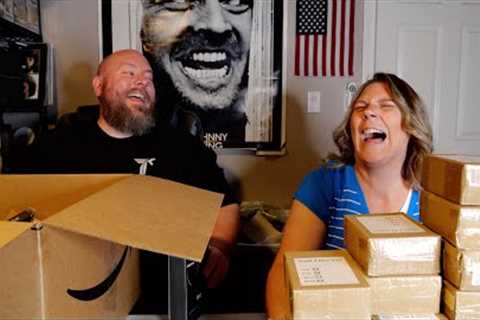 WHAT IS THIS?  Amazon Electronics Returns Mystery Box